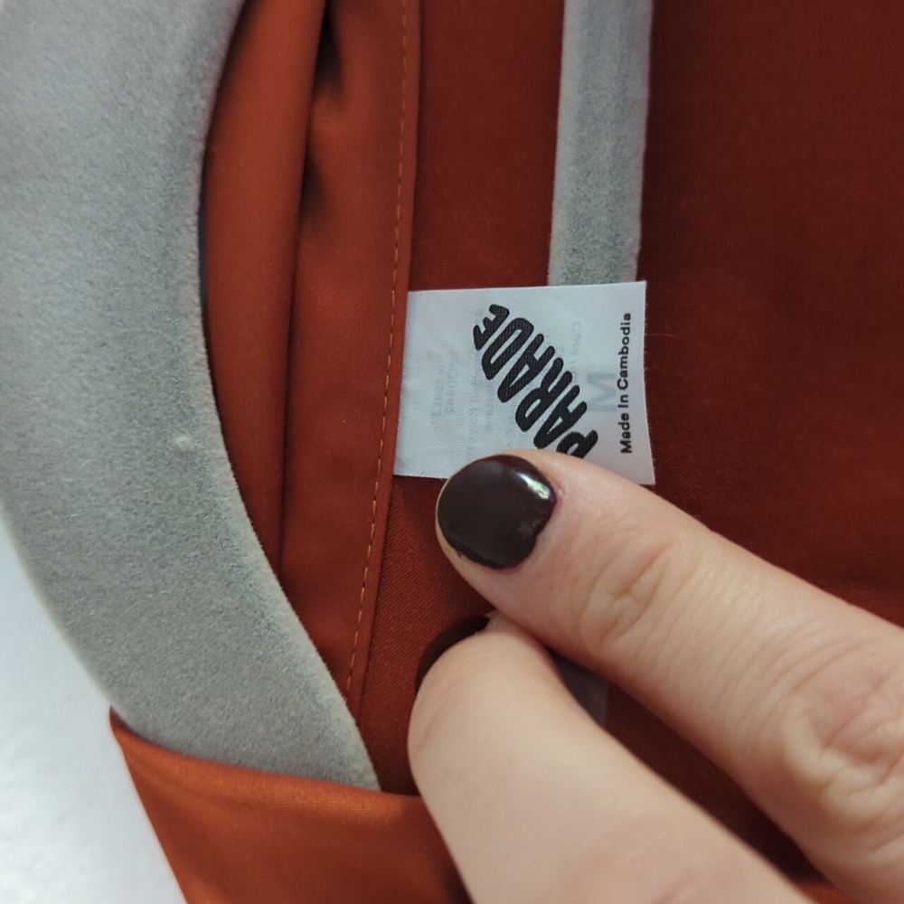 Parade Satin Robe - Picture 2 of 4